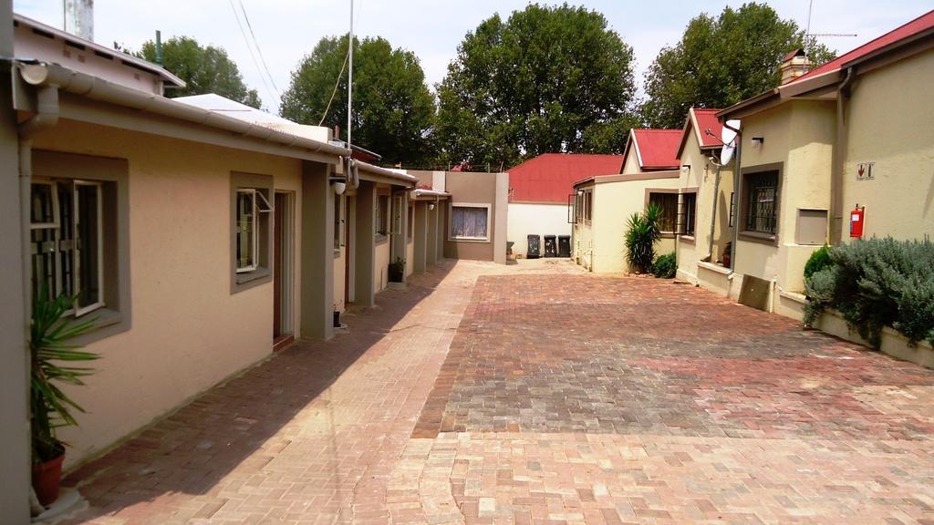 G&G Guesthouse Johannesburg Exterior photo